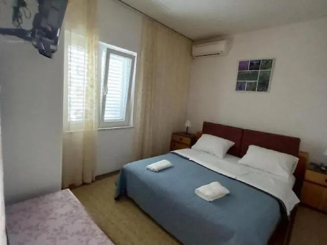 Dubrovnik Rooms 2 - Double Room With Shared Bathroom 1 - 3