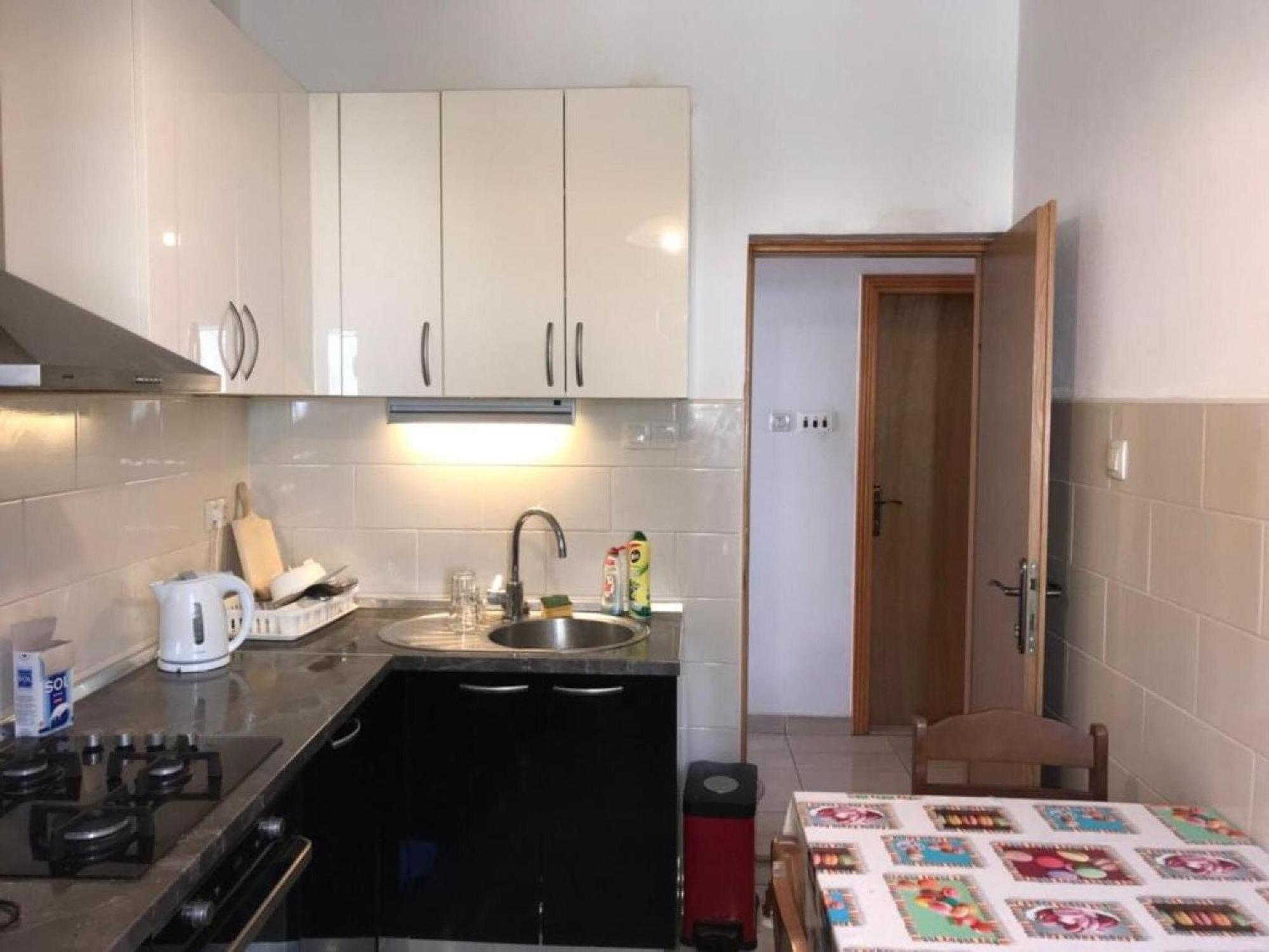 2 - Double With Shared Bathroom 1 - 3